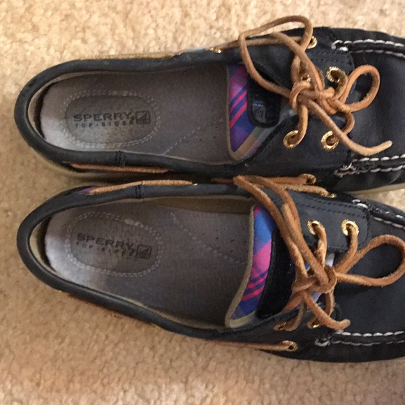 Sorry Top Sider Shoes - Picture 3 of 3